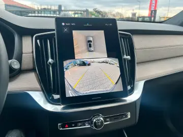 Volvo XC90 Recharge T8 AWD Ultra Dark