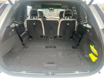 Volvo XC90 Recharge T8 AWD Ultra Dark