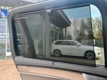 Volvo XC90 Recharge T8 AWD Ultra Dark