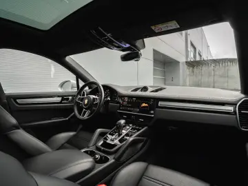 Cayenne Coupe E-Hybrid APPROVED