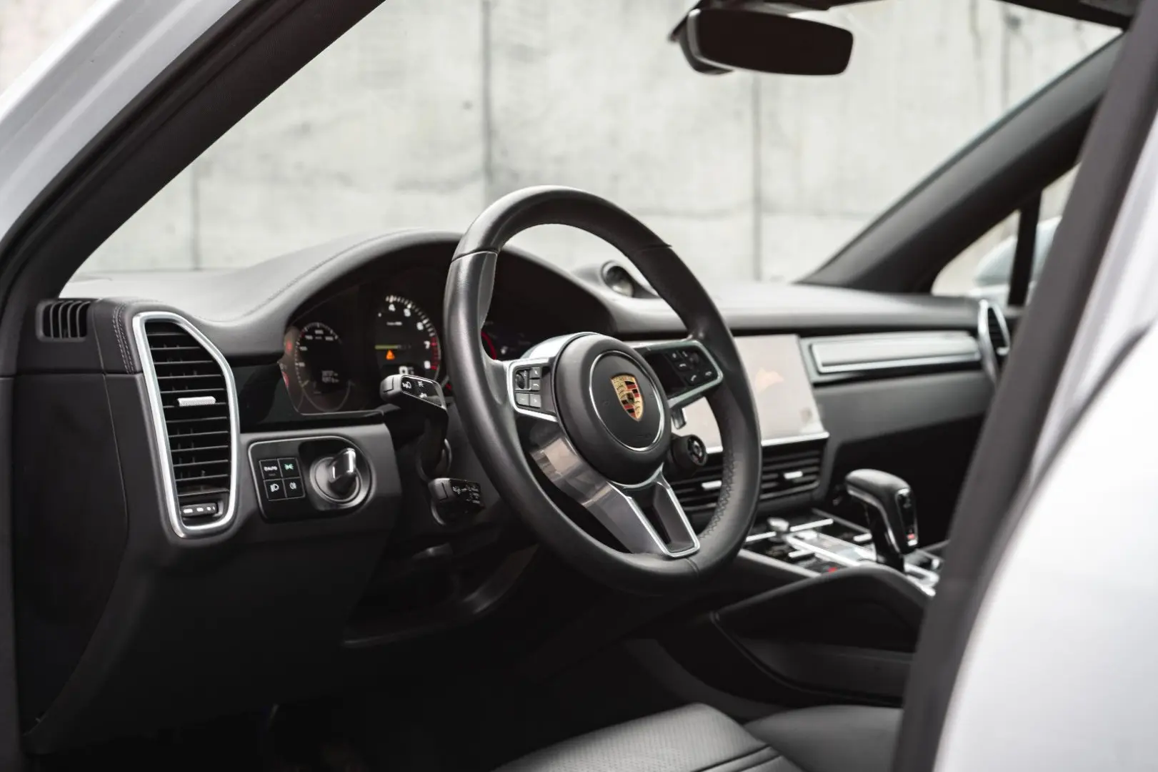 Cayenne Coupe E-Hybrid APPROVED
