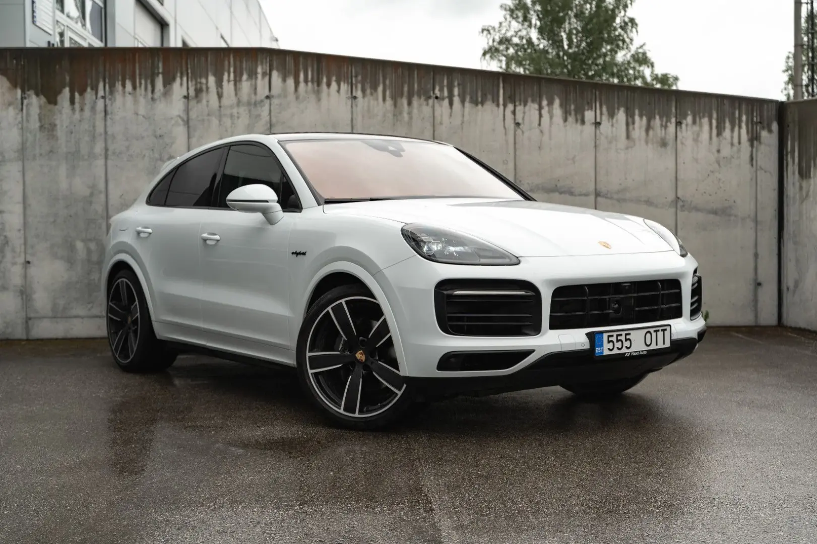 Cayenne Coupe E-Hybrid APPROVED