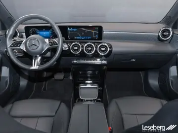 A 180 Progressive LED/ Rückfahrkamera/ DAB/ SHZ