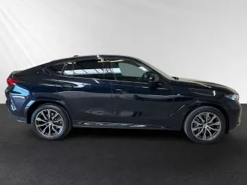 BMW X6 xDrive40i M Sport|AHK|Pano
