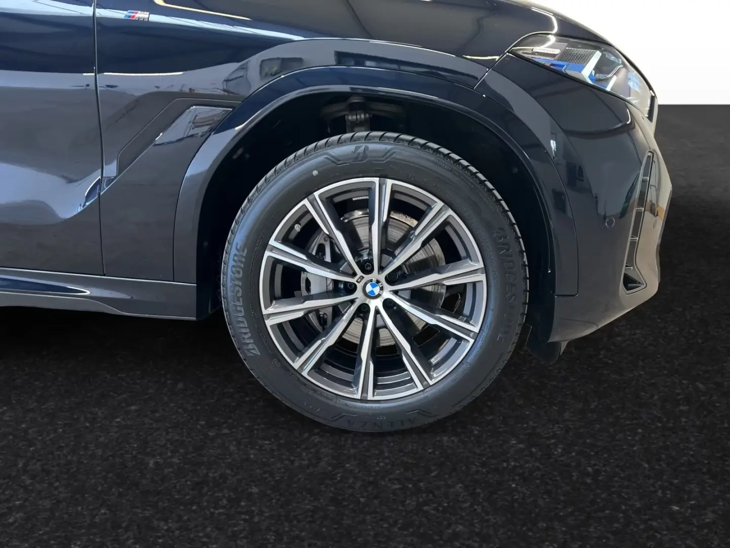 BMW X6 xDrive40i M Sport|AHK|Pano
