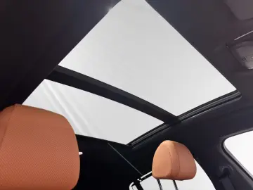 BMW X6 xDrive40i M Sport|AHK|Pano