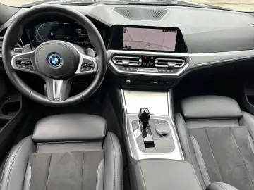 330e M-Sport NAV+LASER+ACC+HEAD-UP+KAMERA+19ZOLL
