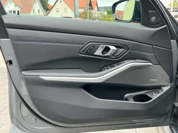 320d Lim xDrive MSport*360°HUD*Memo*H&K*Standhzg