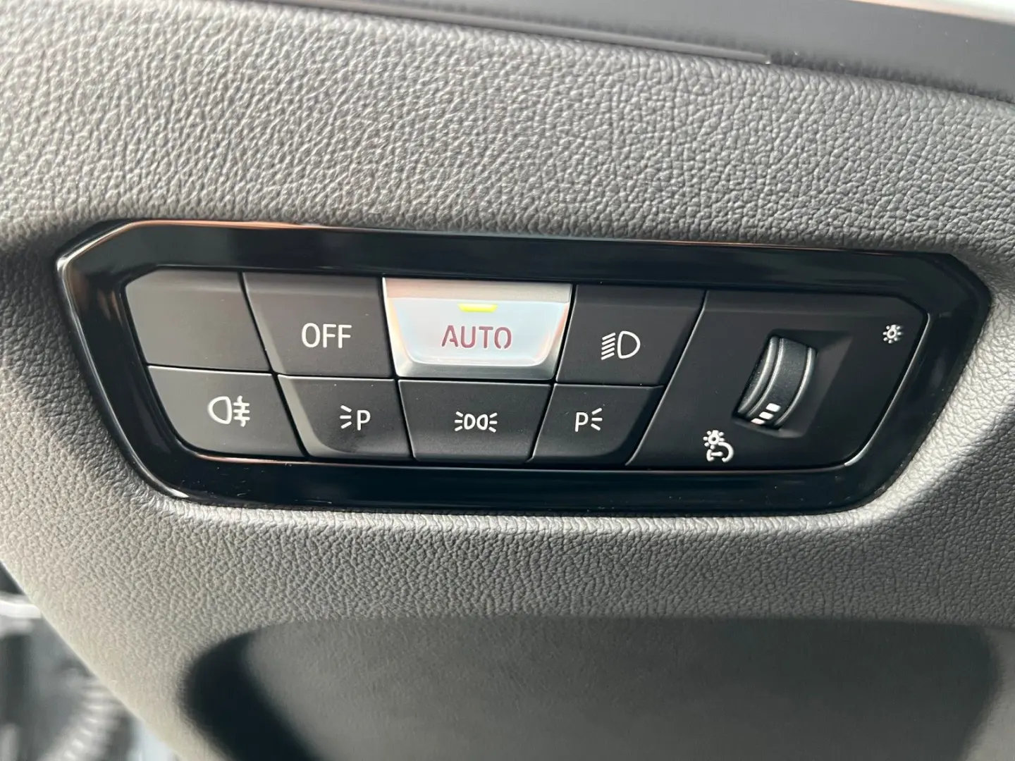 320d Lim xDrive MSport*360°HUD*Memo*H&K*Standhzg