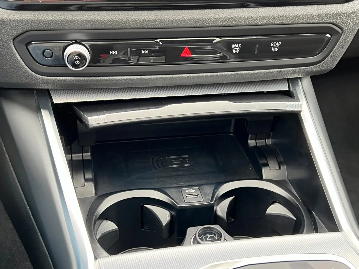 320d Lim xDrive MSport*360°HUD*Memo*H&K*Standhzg