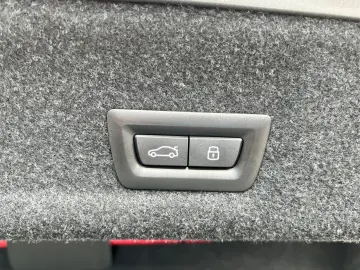 320d Lim xDrive MSport*360°HUD*Memo*H&K*Standhzg