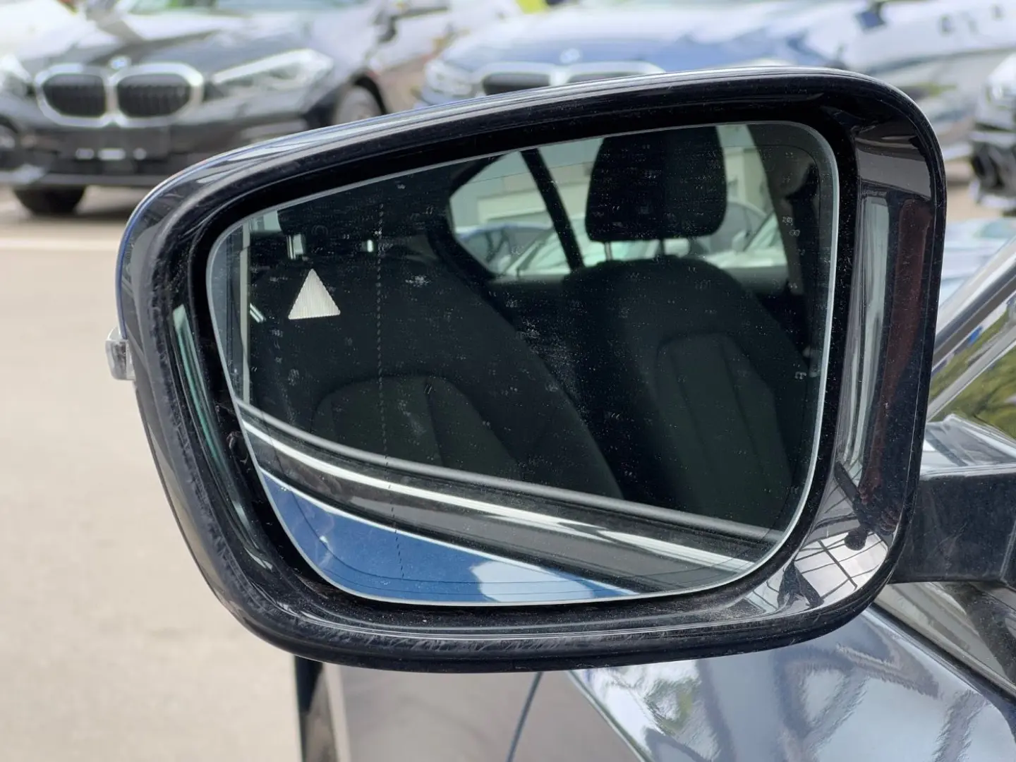 320d Lim. HUD/elSitze/RFK GARANTIE bis 04/2029