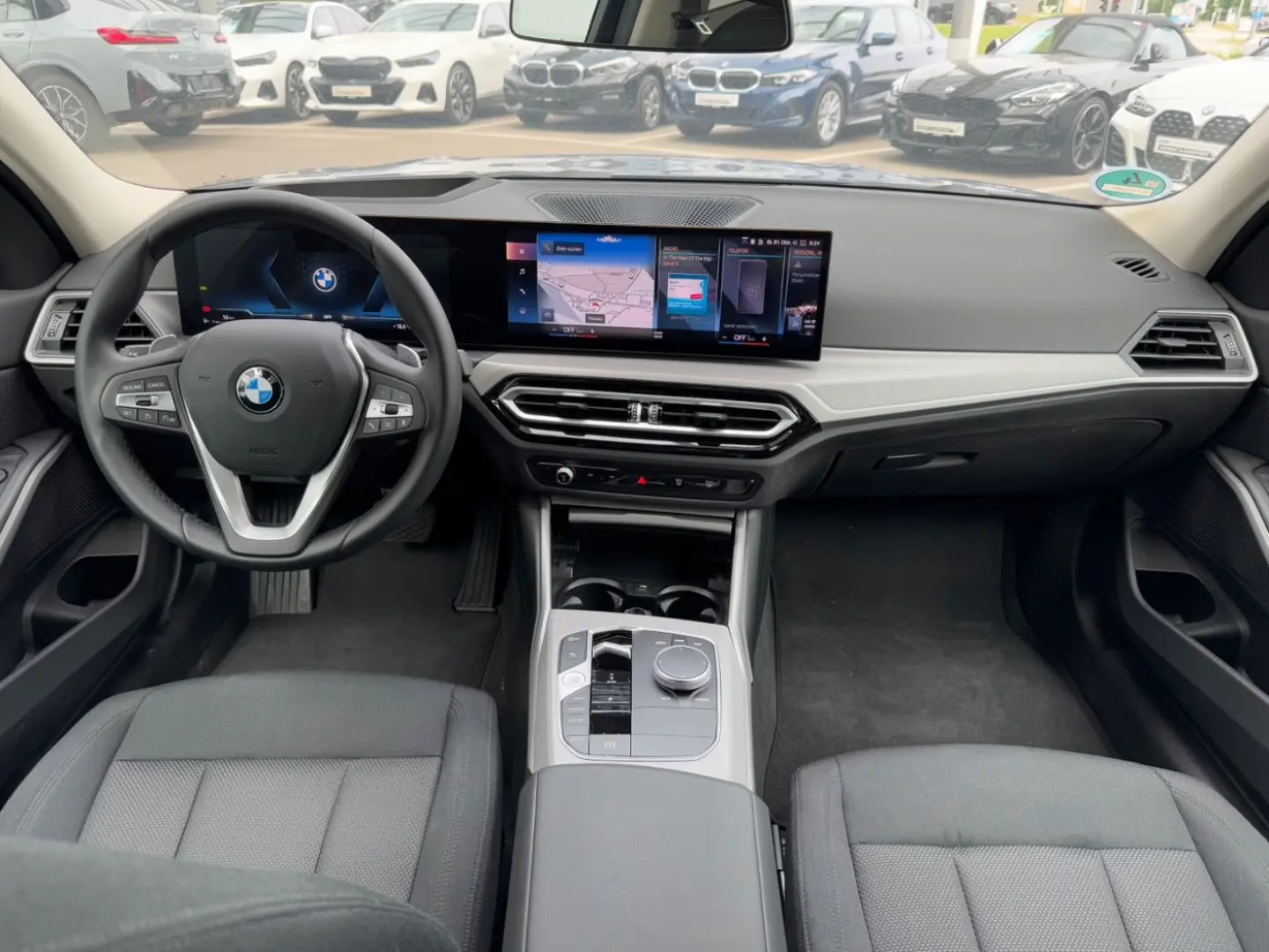 320d Lim. HUD/elSitze/RFK GARANTIE bis 04/2029