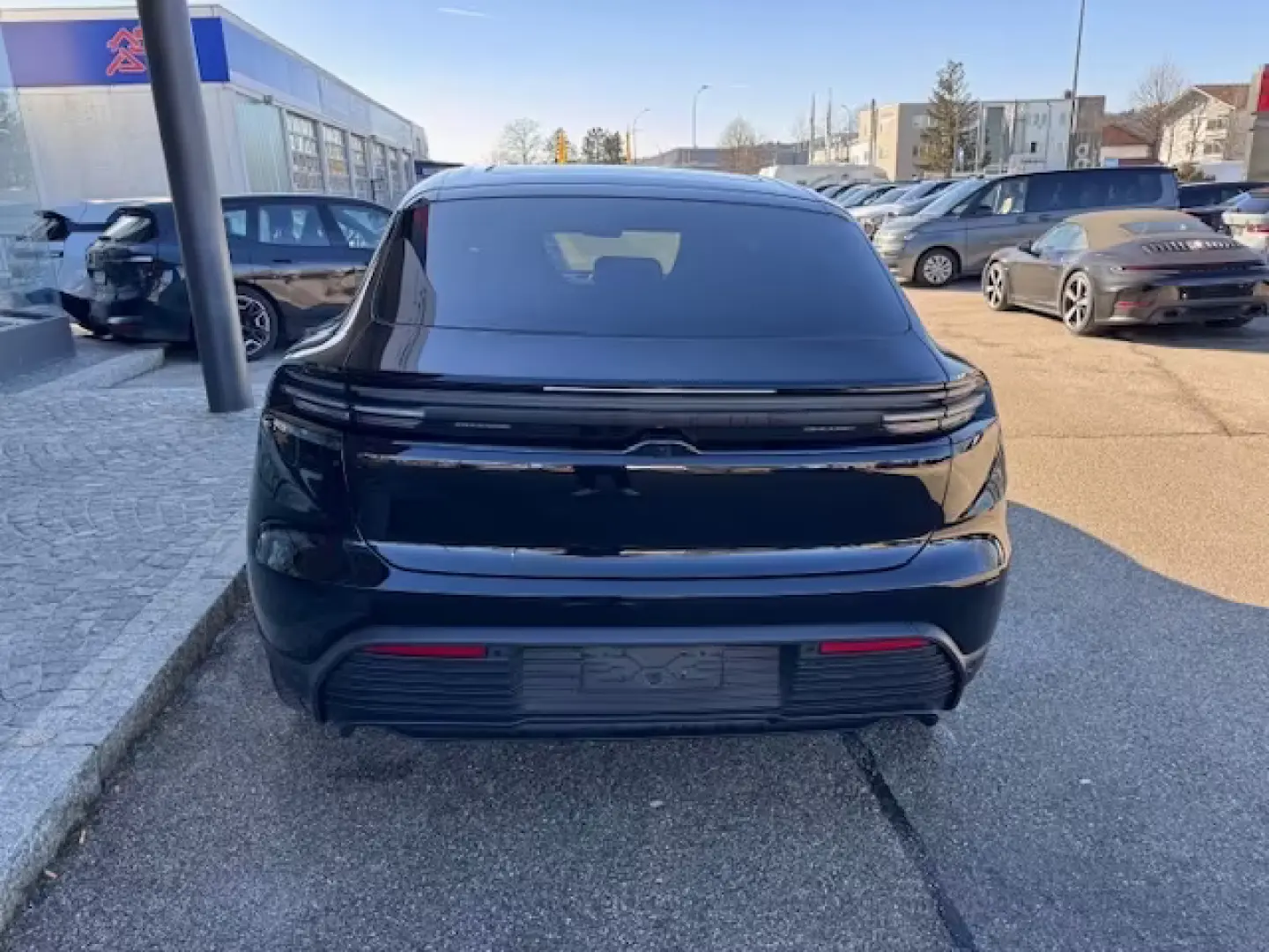 Porsche Macan 4/LEATHER RED/21