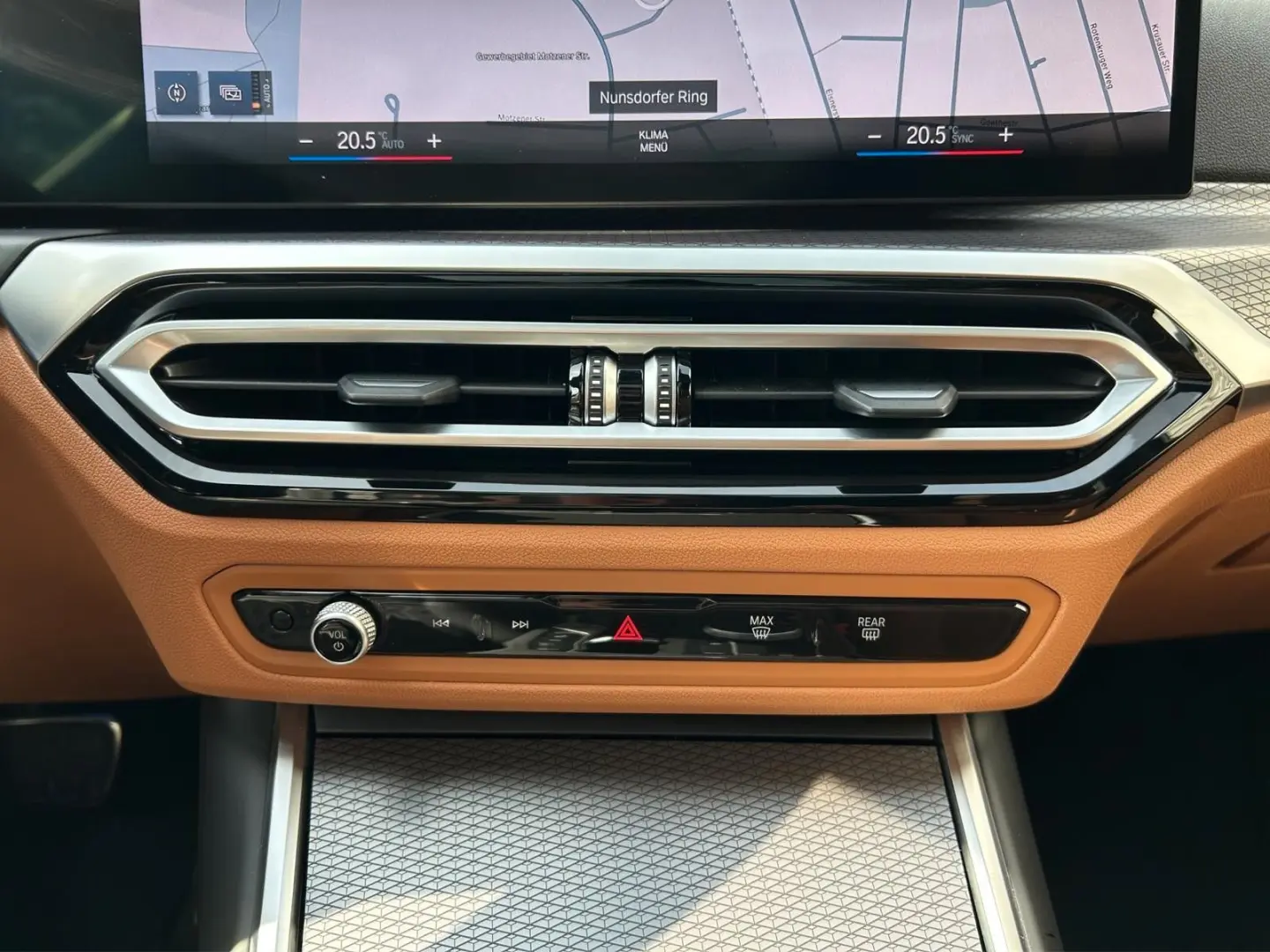330 i xDrive M Sport Laser ACC GSD HUD 360° H&K