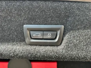 330 i xDrive M Sport Laser ACC GSD HUD 360° H&K