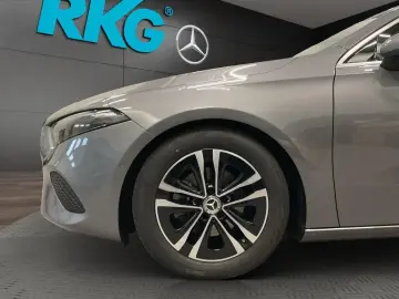 A 200 PROGRESSIVE DISTRONIC 360° PARKASSISTENT