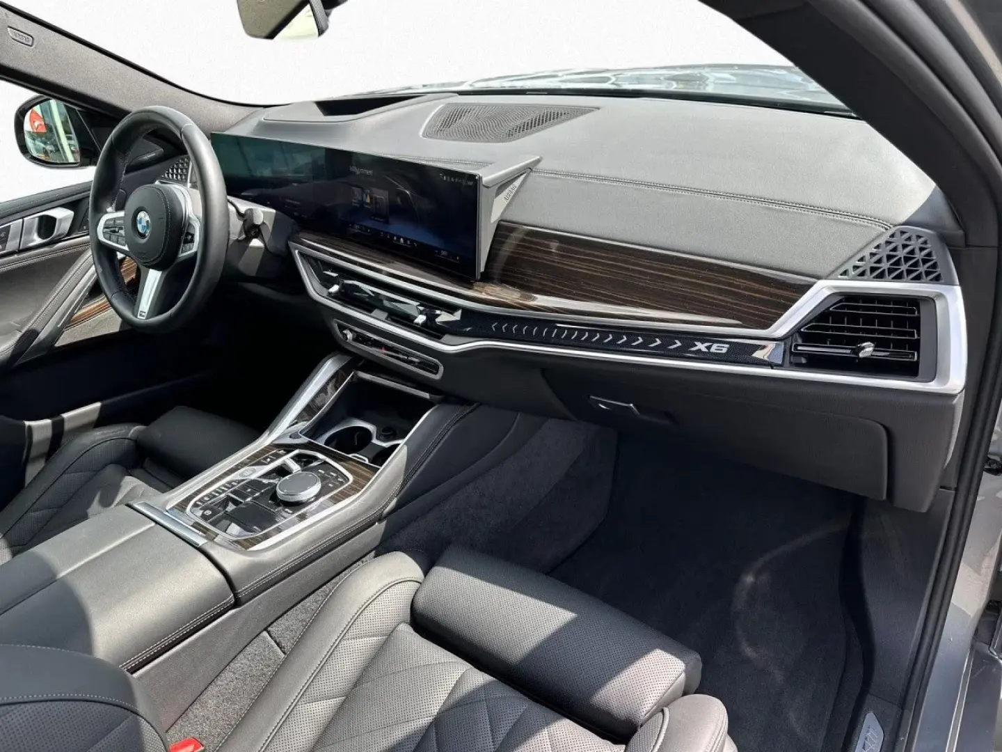 BMW X6 xDr 40i M Sport Pro,LivePro,AHK