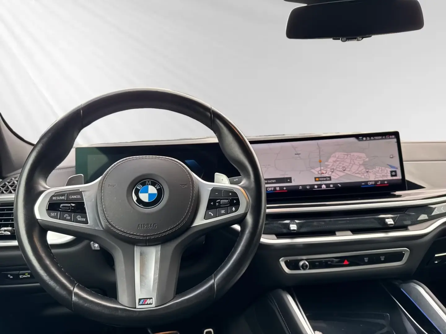 BMW X6 xDrive40i M Sport Pro|AHK|Pano|H/K