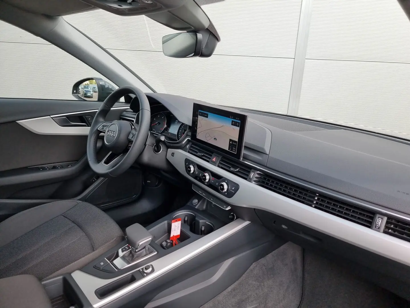A4 Limousine 30 TDI LED NAVI PDC