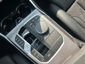 330i M SportPro ACC 360° H/K HUD GSD 19