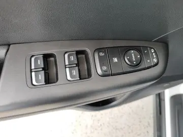 Sportage 1.6 CRDI DCT Black Edition 360°|LED|Nav