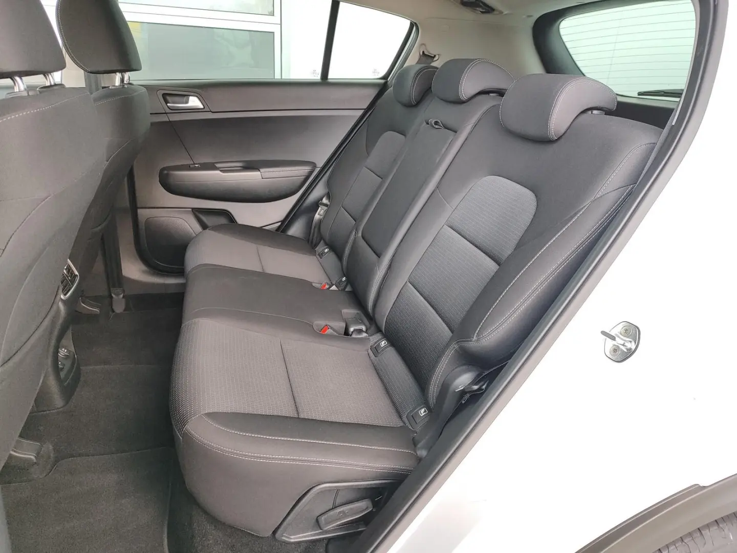 Sportage 1.6 CRDI DCT Black Edition 360°|LED|Nav
