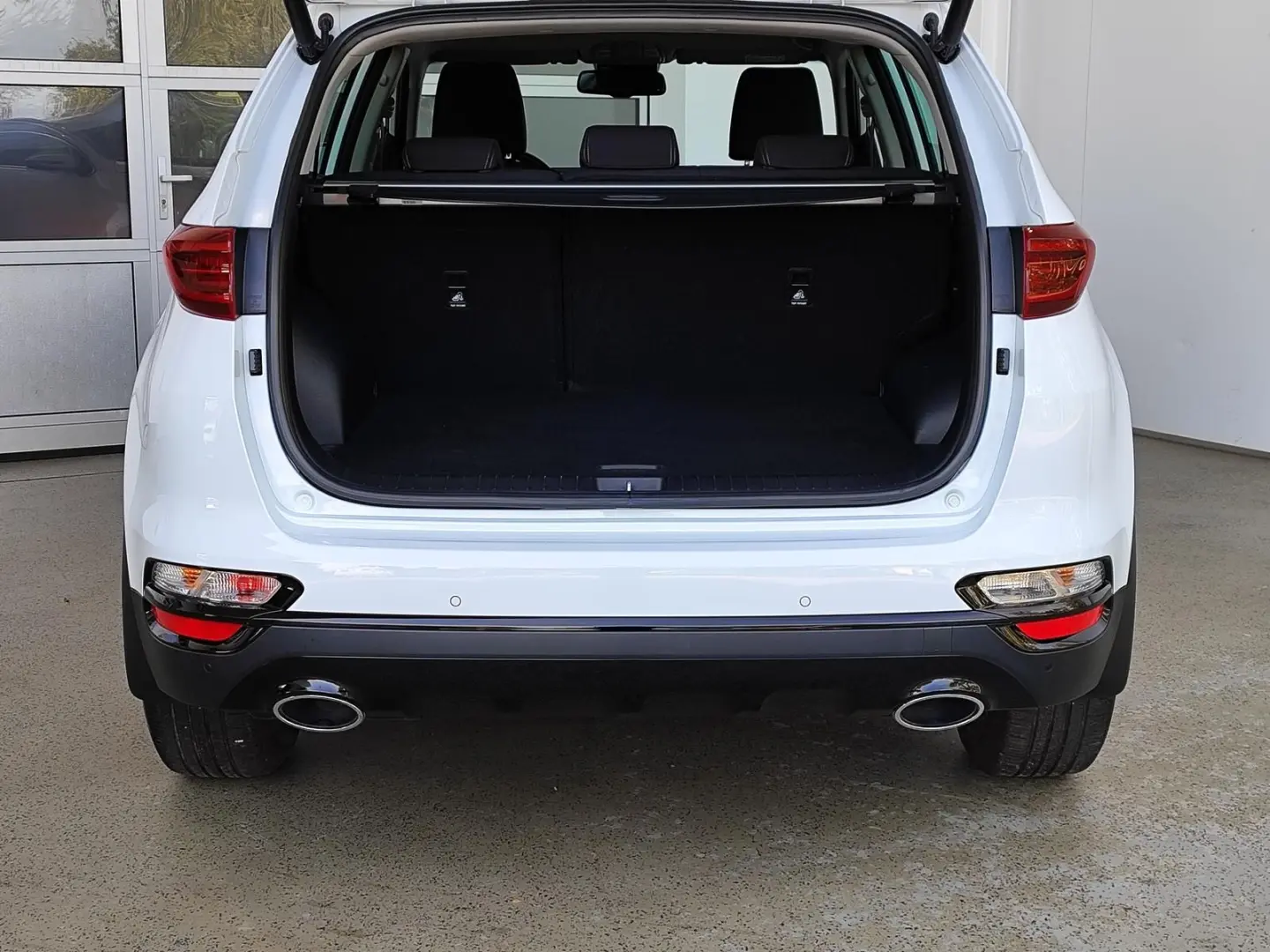 Sportage 1.6 CRDI DCT Black Edition 360°|LED|Nav