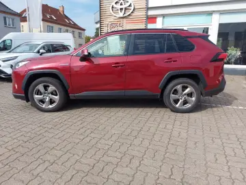RAV4 2.5 Hybrid 4x2 Team Deutschland