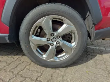 RAV4 2.5 Hybrid 4x2 Team Deutschland
