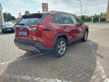 RAV4 2.5 Hybrid 4x2 Team Deutschland
