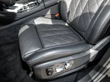 X6 xDrive40i M SPORT+AHK+HUD+ACC+360°KAM+HAR/KAR