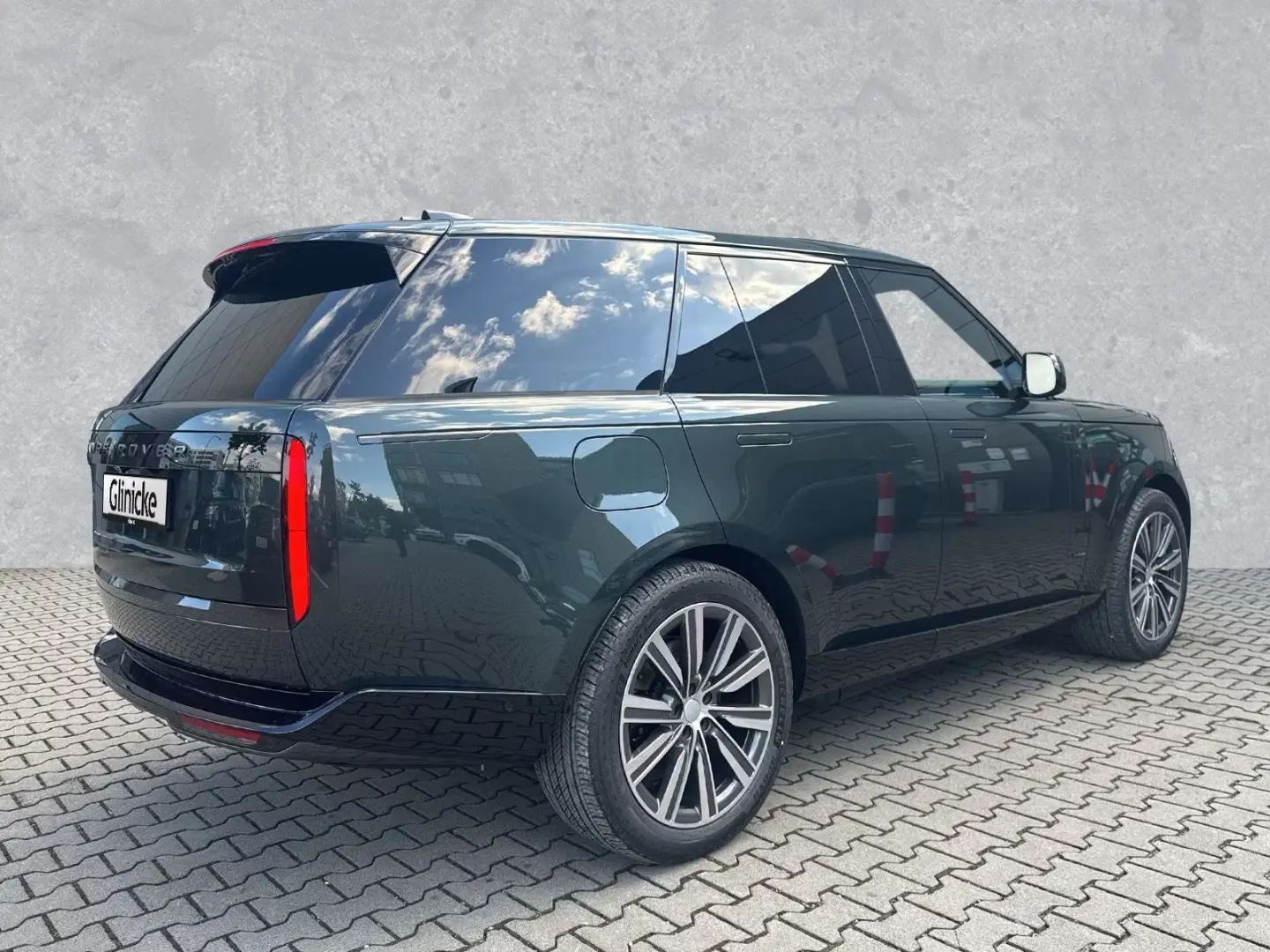 Land Rover Range Rover P550e Autobiography 22