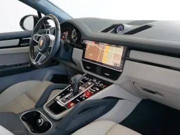 Porsche Cayenne Coupe E-Hybrid MY2021/NEW