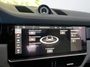 Porsche Cayenne Coupe E-Hybrid MY2021/NEW