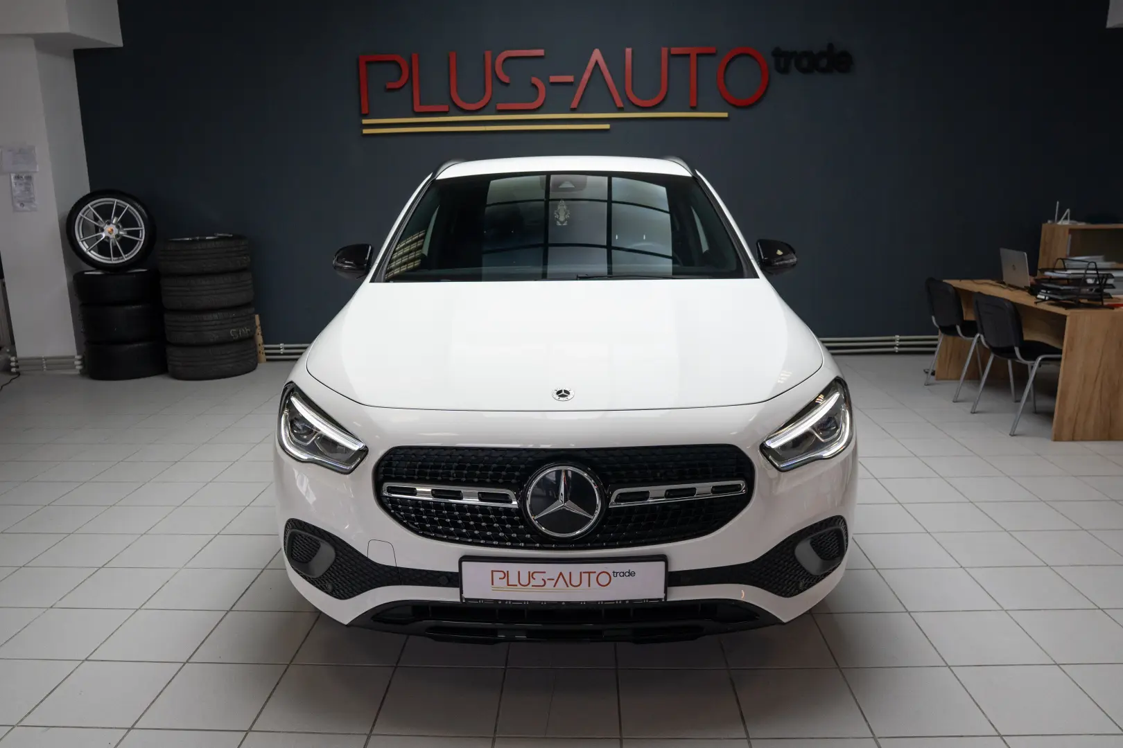 MERCEDES-BENZ GLA 250 e/ LIVRARE DIN STOC