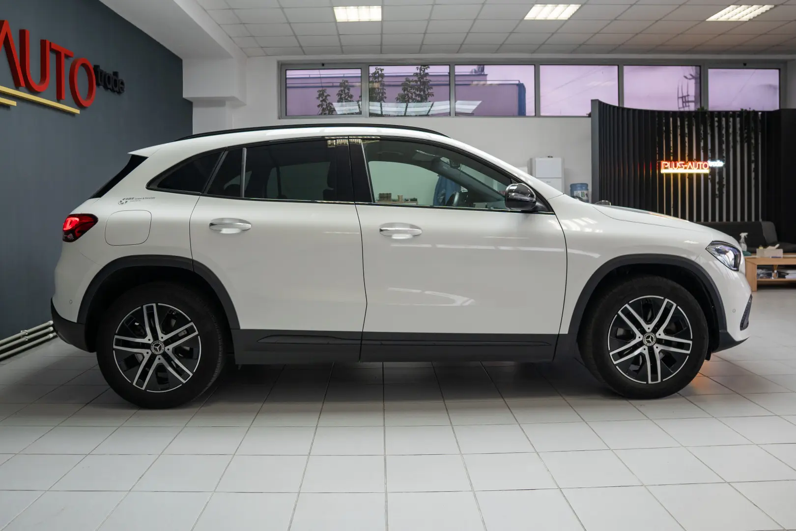 MERCEDES-BENZ GLA 250 e/ LIVRARE DIN STOC