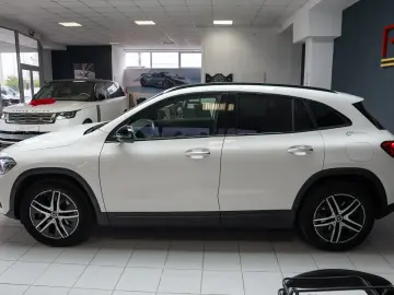 MERCEDES-BENZ GLA 250 e/ LIVRARE DIN STOC