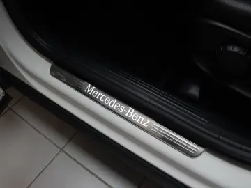 MERCEDES-BENZ GLA 250 e/ LIVRARE DIN STOC