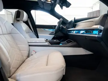 750e xDrive