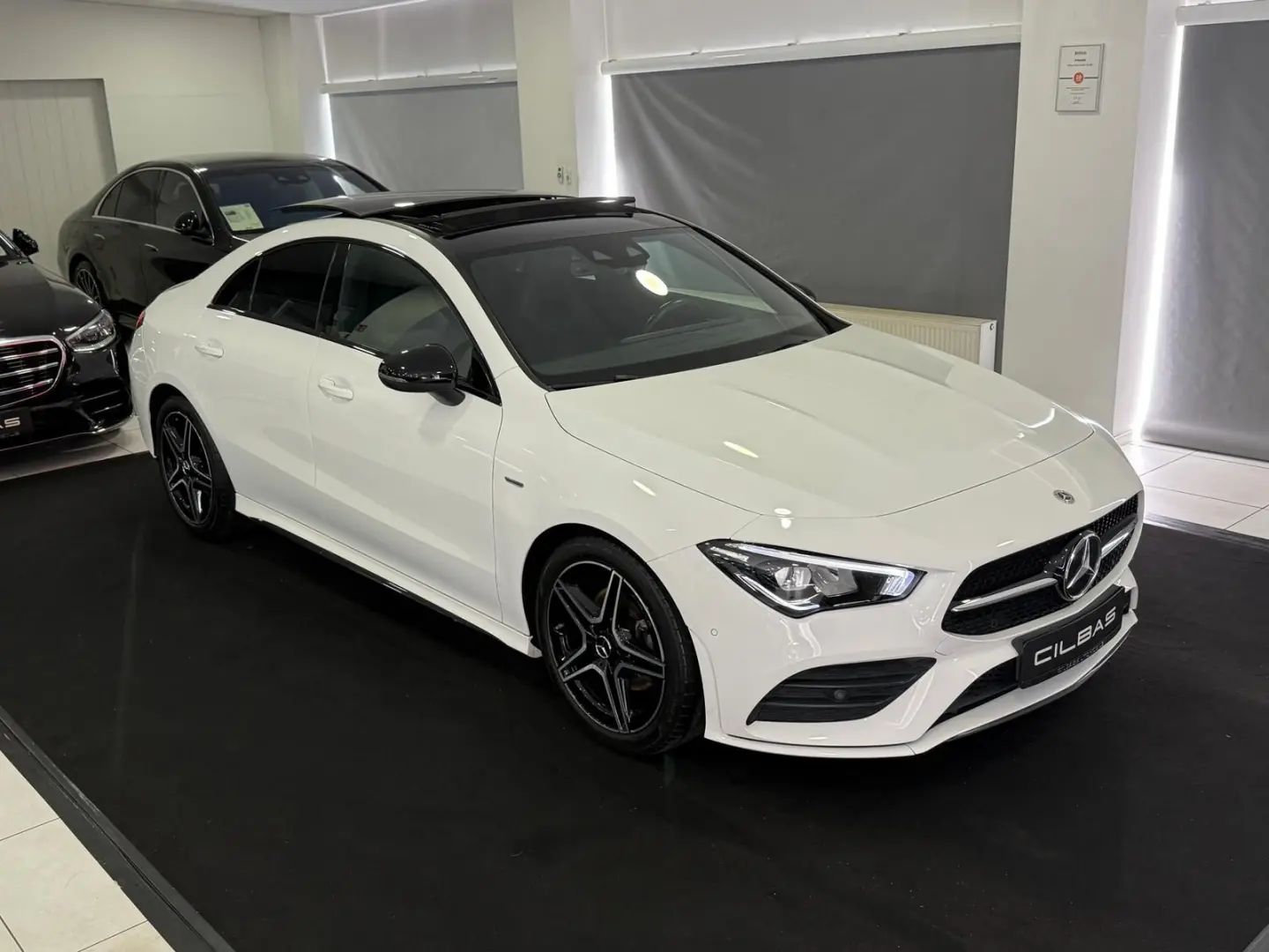 CLA 200 7G AMG EDITION 2020*PANO*AMBIENTE*LED*