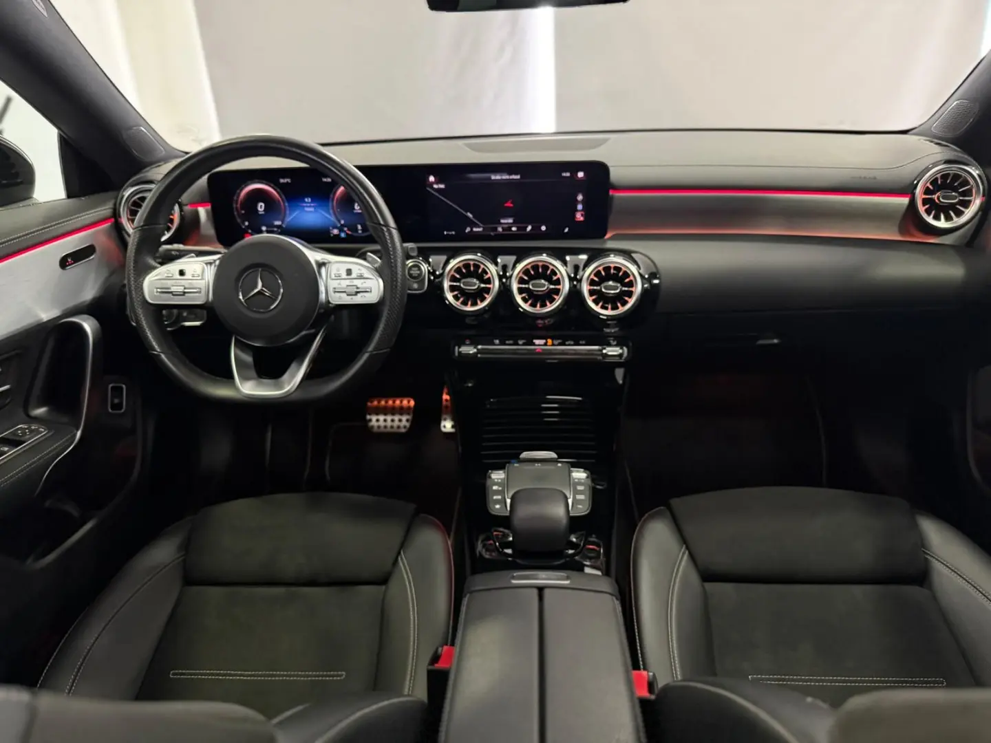 CLA 200 7G AMG EDITION 2020*PANO*AMBIENTE*LED*