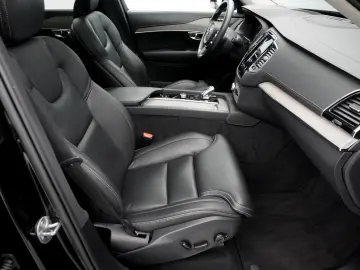 Volvo XC90 T8 Recharge Inscription AWD 455 CP