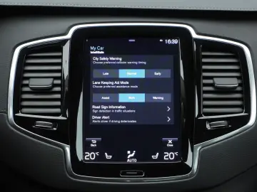Volvo XC90 T8 Recharge Inscription AWD 455 CP