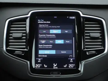 Volvo XC90 T8 Recharge Inscription AWD 455 CP