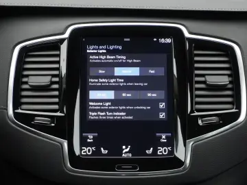 Volvo XC90 T8 Recharge Inscription AWD 455 CP