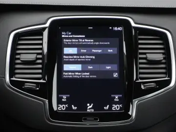 Volvo XC90 T8 Recharge Inscription AWD 455 CP