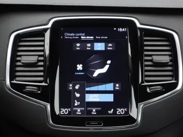 Volvo XC90 T8 Recharge Inscription AWD 455 CP
