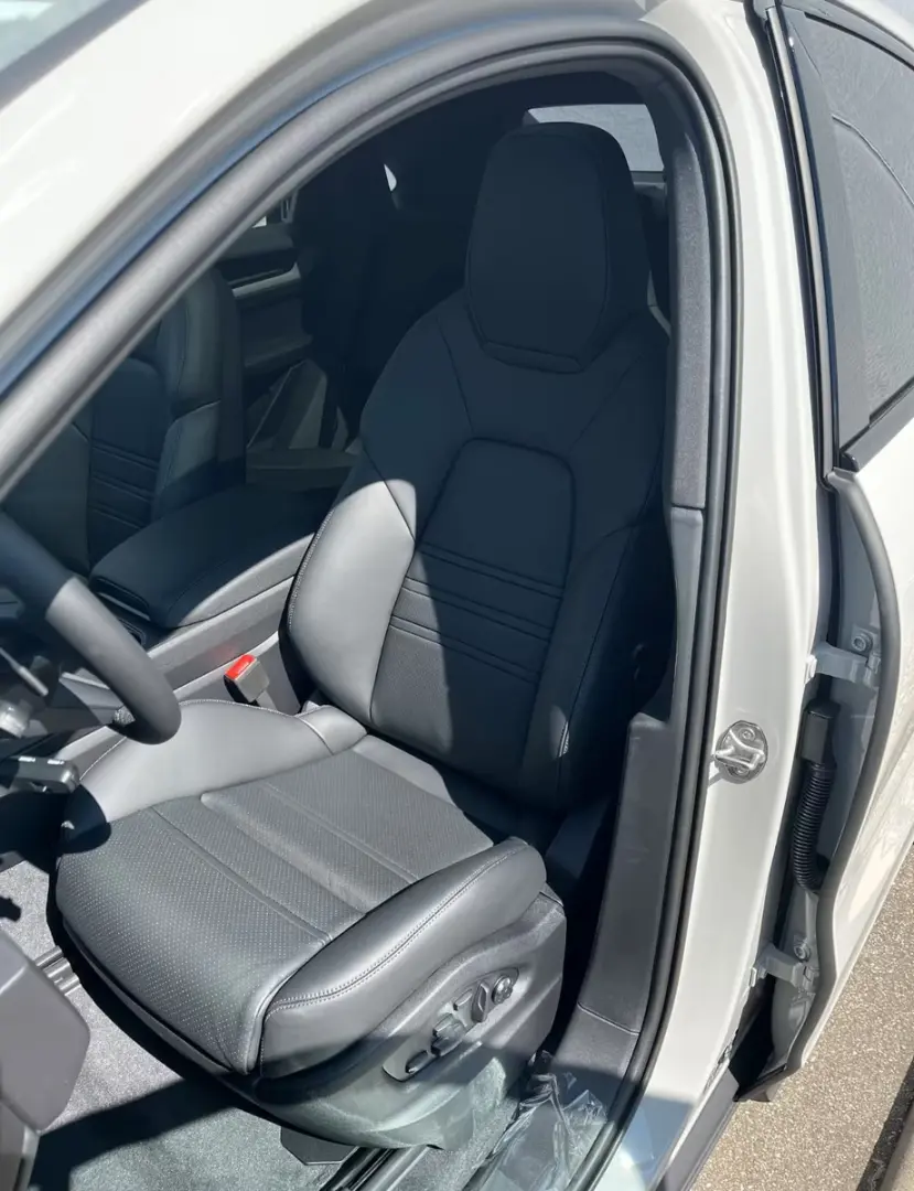 Porsche Cayenne Coupe E-Hybrid*KREIDE*22