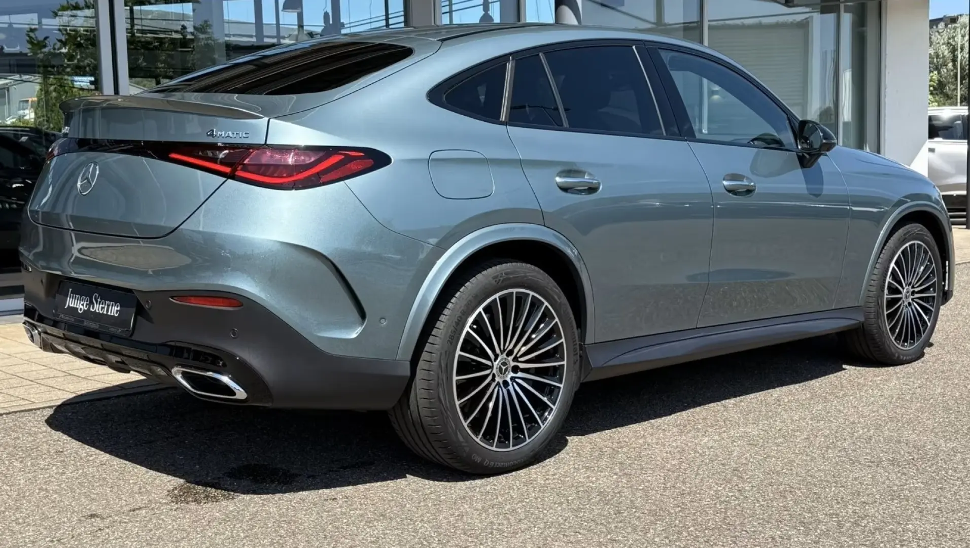GLC450d 4M COUPE AMG+PANO AHK+DISTR+BURMES+NIGHT